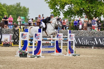 Alfie Diaper Tops the Blue Chip Pony Newcomers Second Round at the Welsh Home Pony Alfie Diaper Tops the Blue Chip Pony Newcomers Second Round at the Welsh Home Pony